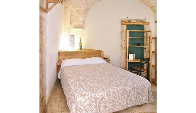 Gaudí's Corner: Alcoba Blanca