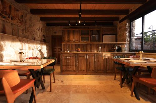 Gazel Cave House