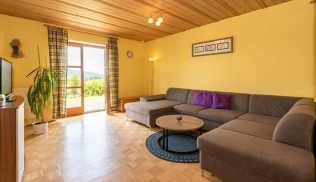 Gemütliche Ferienwohnung für 2-6 Personen (70 qm) mit Sonnenterrasse