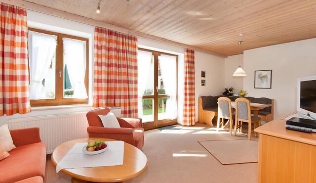 Gemütliche Ferienwohnung Stefanie mit Terrasse