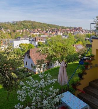 Gemütliche Gartenwohnung mit Altstadtblick
