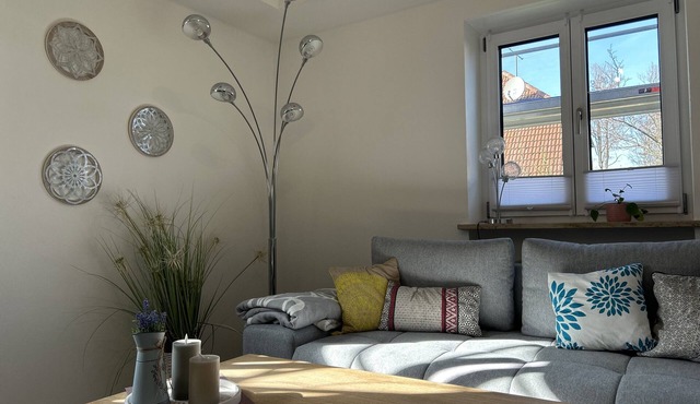 Gemütliche, Moderne 80qm Ferienwohnung, 10 Minuten von Pfaffenhofen Entfernt