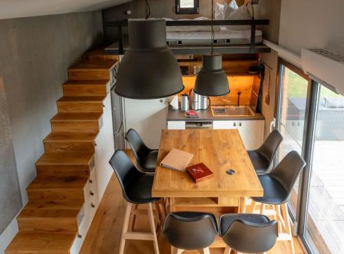 Gemütliches Tiny House zwischen zwei Naturteichen - Kamin, Terrasse & Natur pur