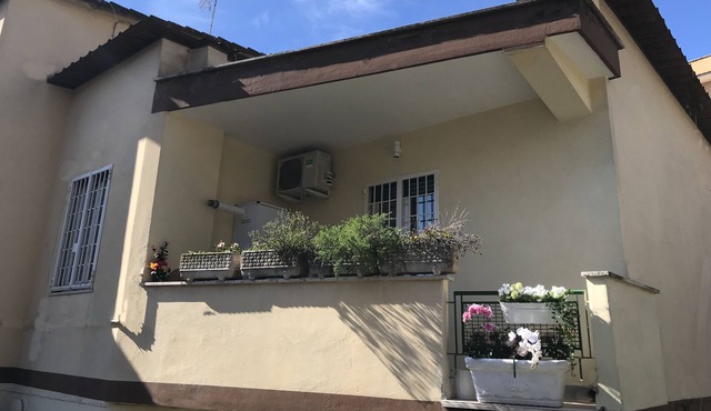 GEMELLI via PARATO bright and quiet attic