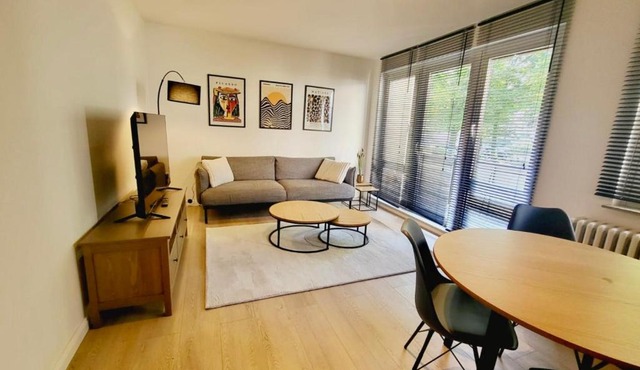 Genter Base - Self Check-In, Smart-TV, Balkon