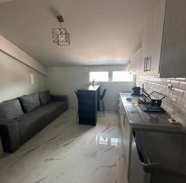 George apartment