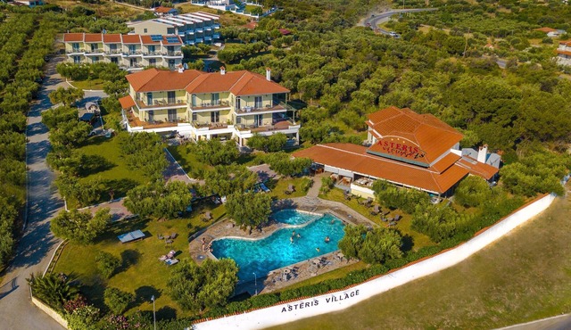 Gerakini Poolside Holiday Apartment