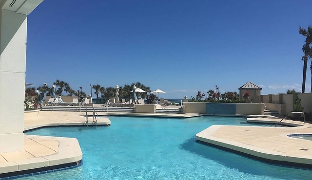 Get Ready for Adventures! Sunset Views Unit! 2 Pools, Right on the Beach