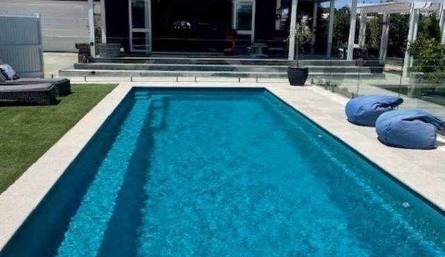 Getaway on Grey - Pool and 4 bedrooms
