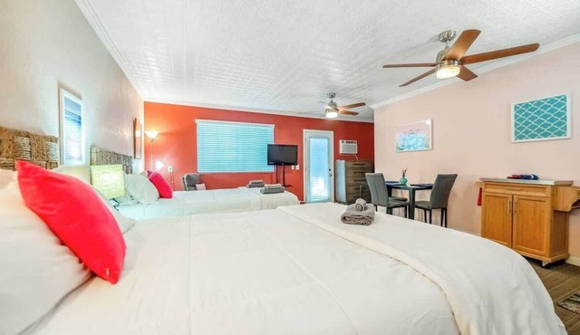 Getaway Studio w/Private Patio