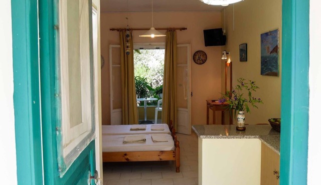 Giannis Studio 2 Agios Georgios Pagoi Corfu