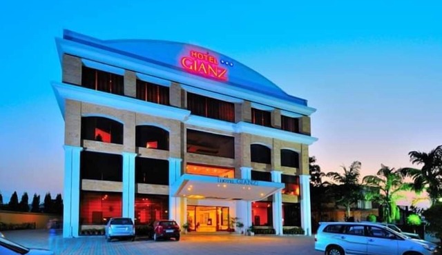 GIANZ HOTEL