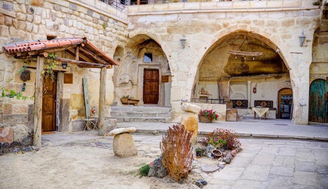 Gibos Cave Hotel