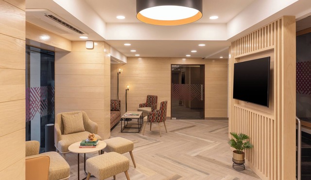 Ginger Hotel Thane