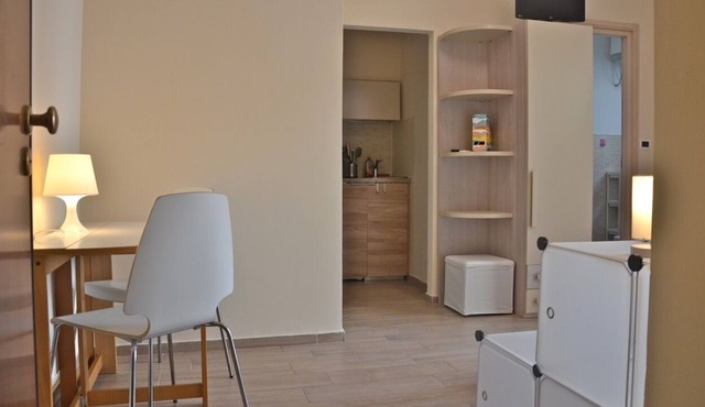 Ginger | Mini-apartment short term rentals