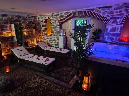 Giorgos Suite - Jacuzzi Hideaway in Lydia, Kavala