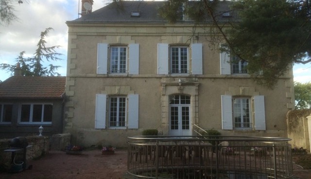 Gite de Saint Jean in the middle of the fields