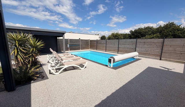 Gîte des Claires 4*- With private pool, at the gateway to the Ile d'Oléron