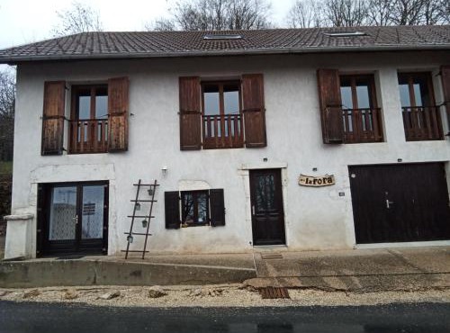 Gite la Fora