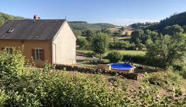 Gîte les Meulots, isolated in the Morvan nature park