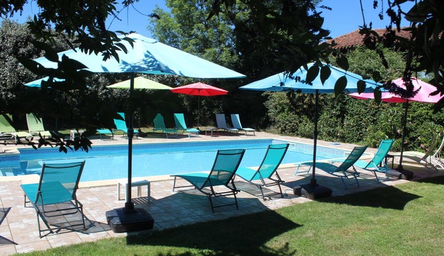 Gite Lumiere- charming gite with view over the fields