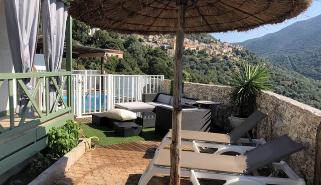 Gitotel chalet with panoramic view terrace and swimming pool
