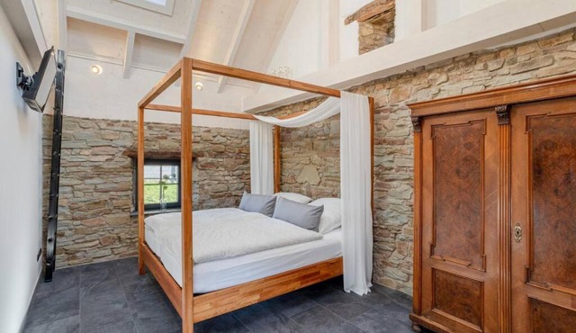 Glamorous Cottage Chimney Sauna