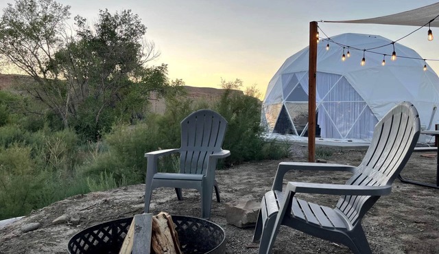 Glamping under the Stars: Stunning Dome near Capitol Reef National Park in Wayne County, UT