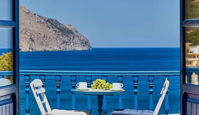 Glaros Hotel