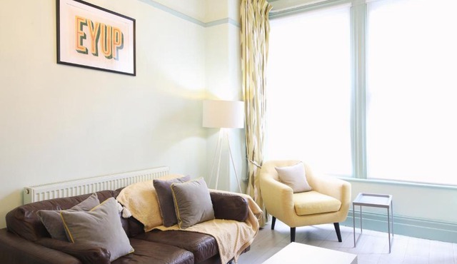 Glebe Apartment 1