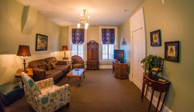 Glen Gables 1 Bedroom Apartment