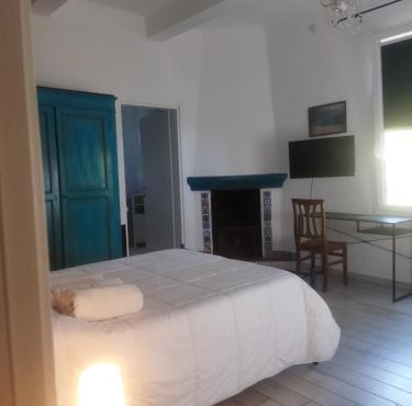 Gli Oleandri Rooms Casa Teresa