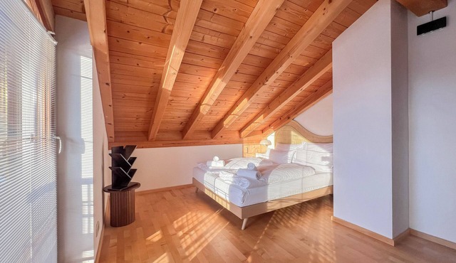 ღLiboria | Elegant mountain view retreat by the lake