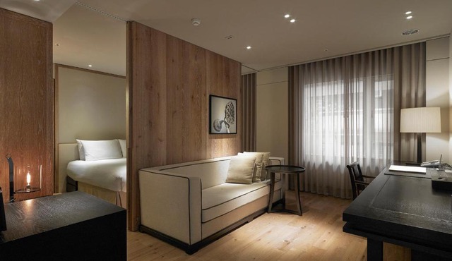 Gloria Residence