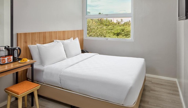 Go Hotels Plus Bacolod - Newly Renovated