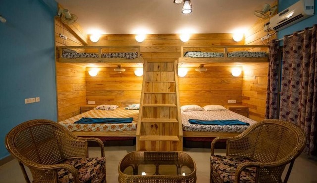 Godwill Casa Varca - King Suite with Balcony