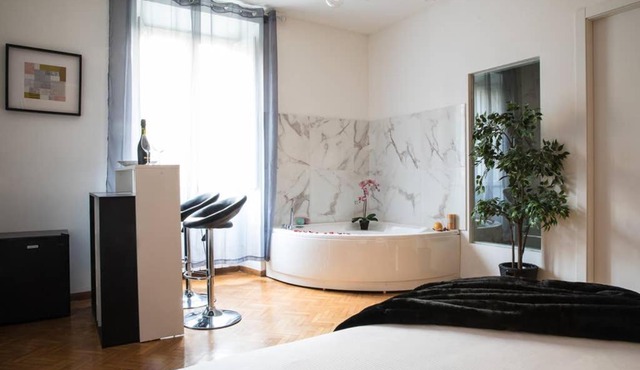 Gold Fabulous Jacuzzi Suite Trastevere