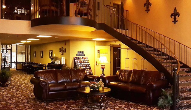 Gold Vault Inn