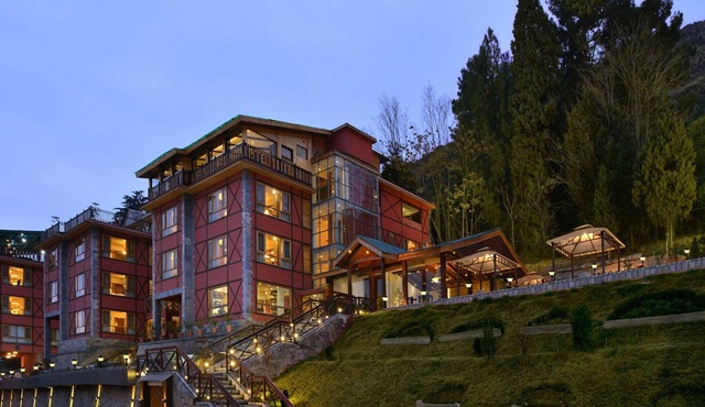 Golden Tulip Srinagar