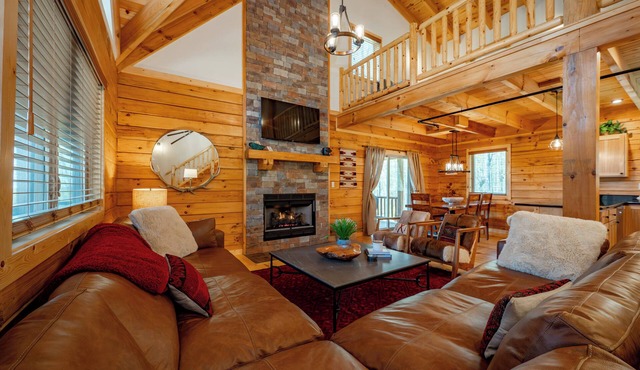 Golf Area Cabin by Wisp w/Hot Tub