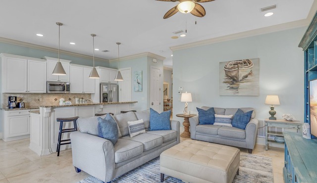 Golf Course Views ~ Golf Cart ~ Community Pool