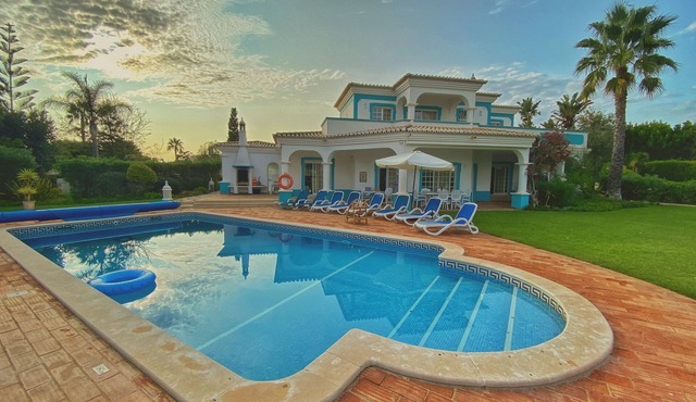 Golf dream villa with private pool, huge garden and sea view