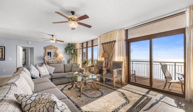 Golf or Beach Getaway in an Oceanfront 5 Bedroom