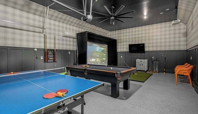 Golf Simulator | Hot Tub | Game Room | Pool Table