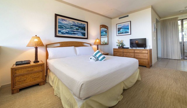 Golf Villas Ocean View 1 Bedroom at The Kapalua Villas Maui with Full Kitchen