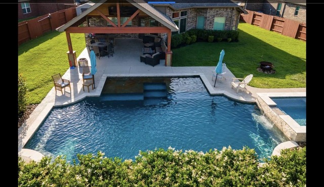 Golfer's Dream: Pool, Spa & Patio on 18-Hole Course, one level, Luxury, comfort