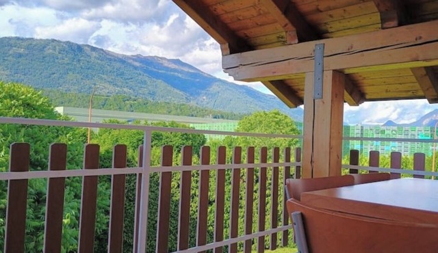 Gorgeous apartment 10 min walk to Lake, 5 min walk to downtown