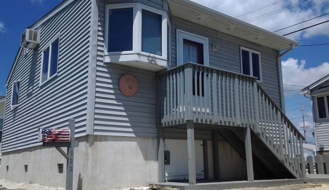 Gorgeous Beach Home. 1 Block to Ocean & Bay… Summer 2026 Available 1 week left!