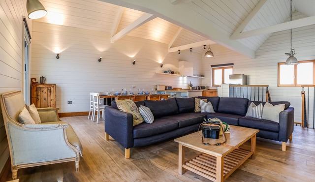 Gorgeous - Beachfront home in West Wittering