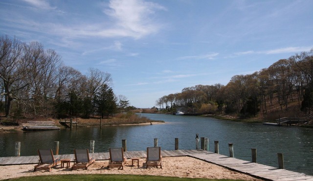 Gorgeous, Creek-front vacation rental